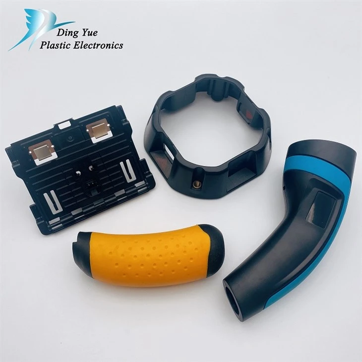 injection moulded plastic components